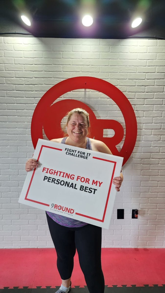 Welcome back Andrea!!!!
Make sure you say hi if you see her in the gym! 🥊🥊 #9Round #FitFam #FitnessCommunity #Stronger #WorkoutGoals #FitnessGoals