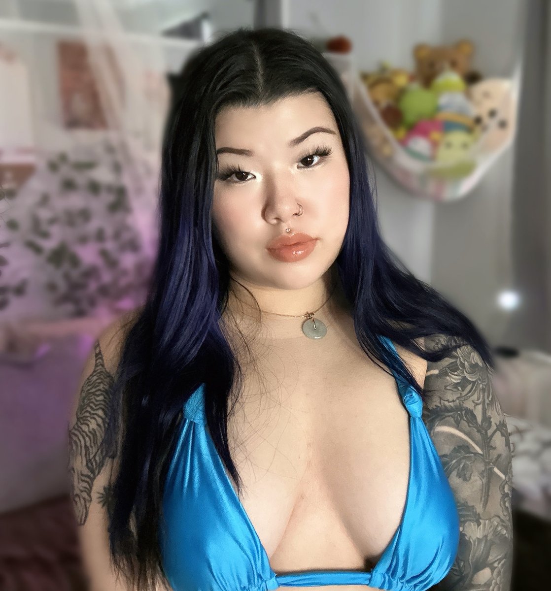 Hoping for an extended weekend with @restrialterre. #Streamate #StreamateModel #tattoos #inkedbabe #beauty #hot #sexy @stream_fans loom.ly/vP5Kocs