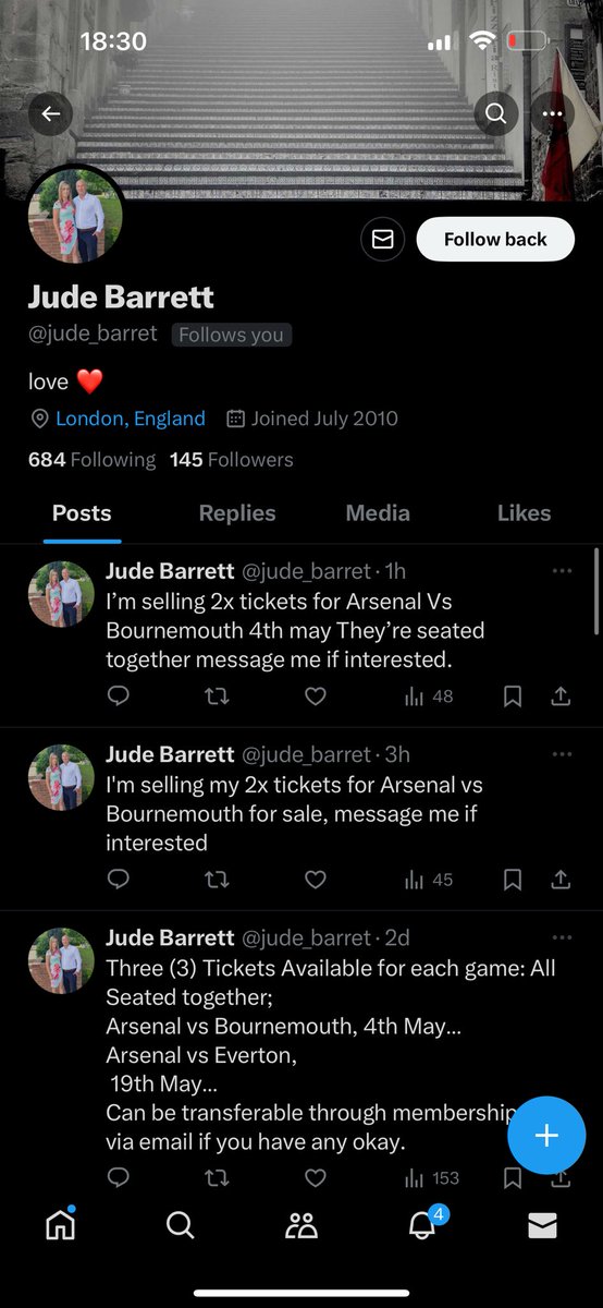 Right, anyone wanting Arsenal tickets DO NOT engage with this scamming POS. Just robbed me of £180. Hopefully bank will refund. @jude_barret @BarclaysUK can you help? 🤣