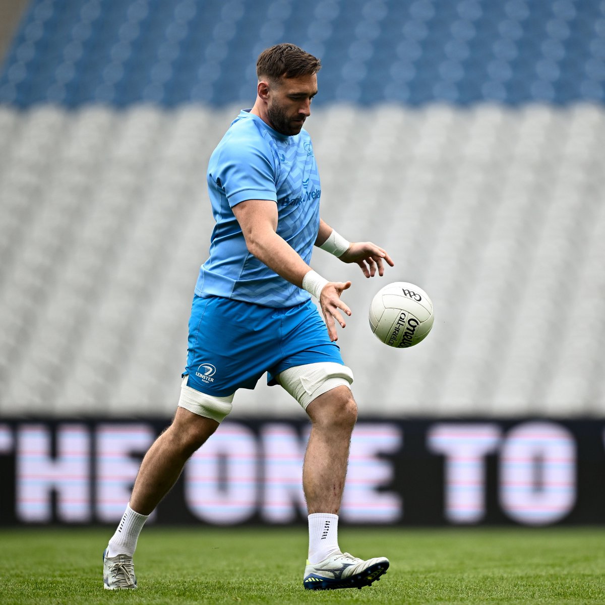 leinsterrugby's tweet photo. It was like All-Ireland Sunday in here today. ⚽️

#LEIvNOR #FromTheGroundUp https://t.co/VyzDZt6qb5