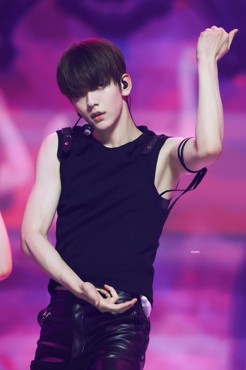 240503

#수빈 #SOOBIN #スビン