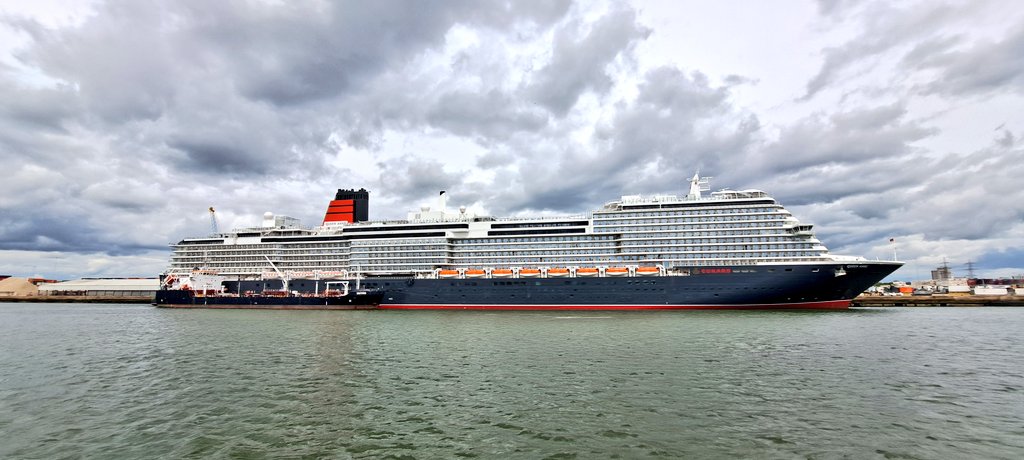 Hello @cunardline #Queenanne, My first view of this beautiful brand new cunarder from @Shieldhall @ABPSouthampton #Southampton #cunardline