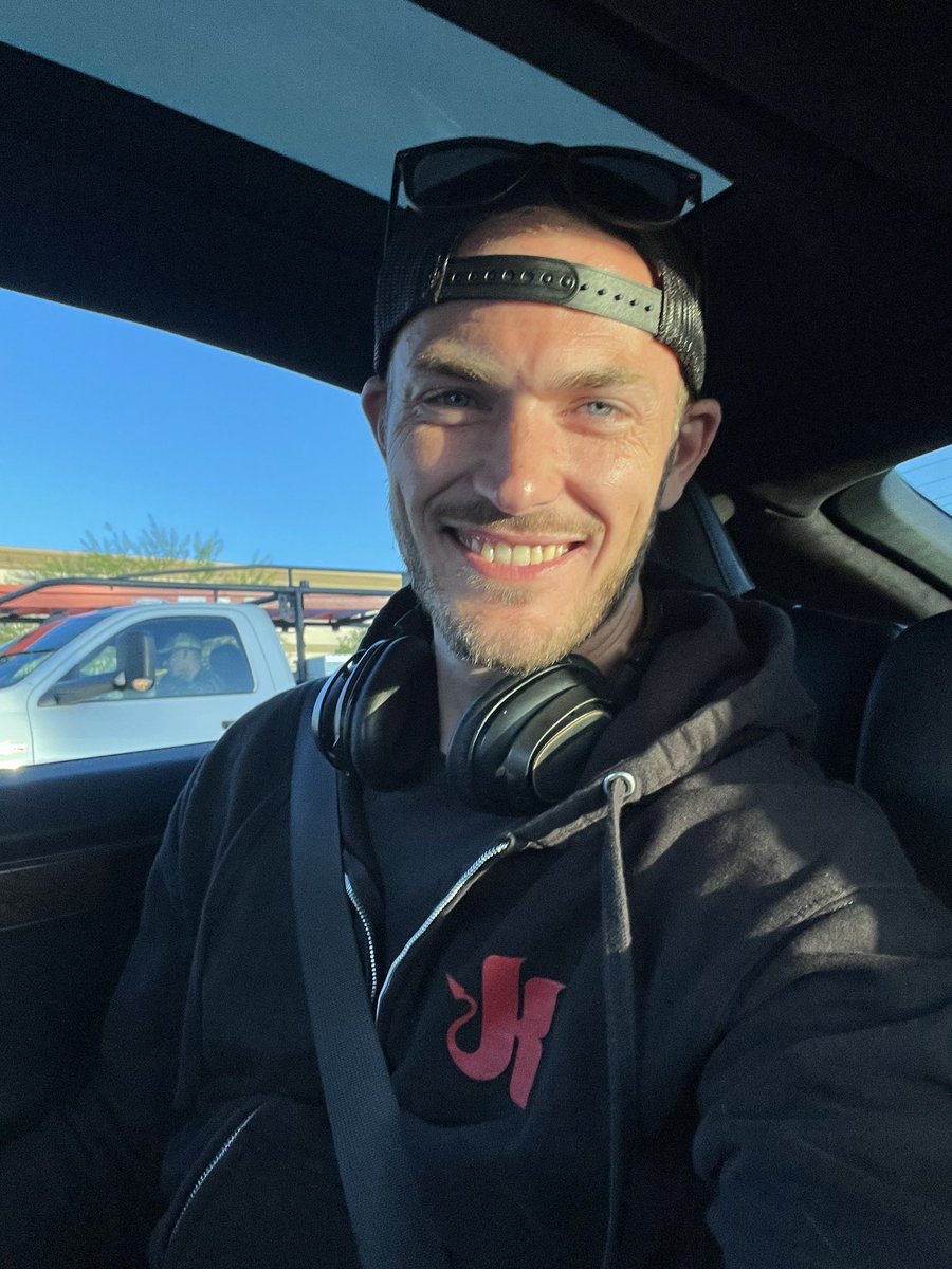 Headed to the airport for a week in NC at <a href="/VanDarkholmeXXX/">Van Darkholme</a>’s house for <a href="/kinkmen/">KINK MEN</a> with SO MANY hot, built men!!! 

What a lucky little devil I am to get to pay my way through life like this! 😈😍🙏🏻