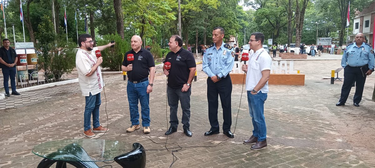 #LaMañanaNacional conversamos con 🗣Oscar Pereira, Viceministro de Seguridad Interna, 🗣Oscar Campuzano, Viceministro de Asuntos Políticos  y 🗣Comisario Blas Vera, Director de Policía del Dpto. de San Pedro 

🔴 En Vivo por <a href="/ParaguayTVHD/">Paraguay TV</a> y  la #920am 📻 bit.ly/3zcmS6r