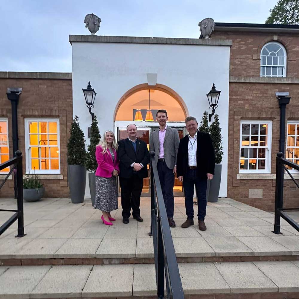 Our Head of Professional Development Sam Coulstock FIH attended the #IoH #EastofEngland launch last night at @SpaBedfordLodge, for #networking, cocktails, canapés and live jazz! To find out more about our regions, follow the link below bit.ly/3Wpwh7m #imin #Hospitality