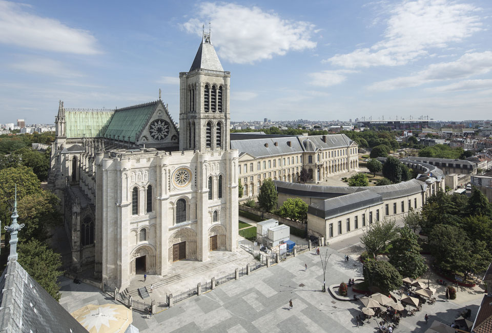 Restoration of Tower & Spire in the Works for Saint-Denis 

Damaged by storms, the tower & spire was dismantled in 1847. After much controversy, work will proceed on  the nearly 300ft structure at the iconic #Gothic church. Work is slated to finish by 2029. 
#AbbotSuger