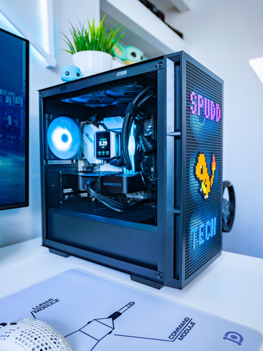 Few shots of the new DeepCool PC build to build up the hype 💪🏻

Full video of the build drops on my YouTube channel tomorrow 🎬

youtube.com/@spuddgaming