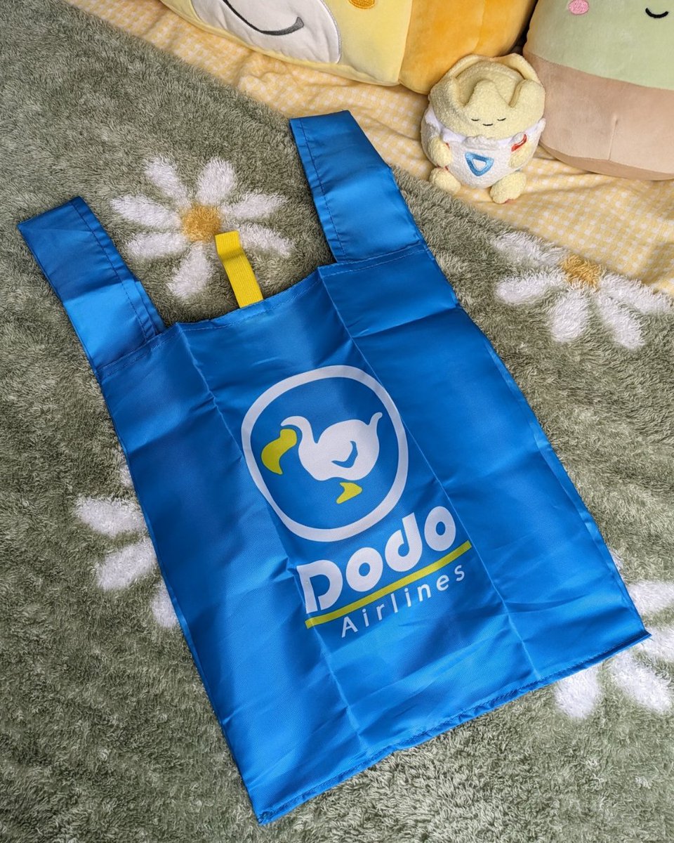 My free dodo airlines reusable shopping bag arrived! You can get yours by redeeming your Nintendo platinum points ☺️✨ #acnh