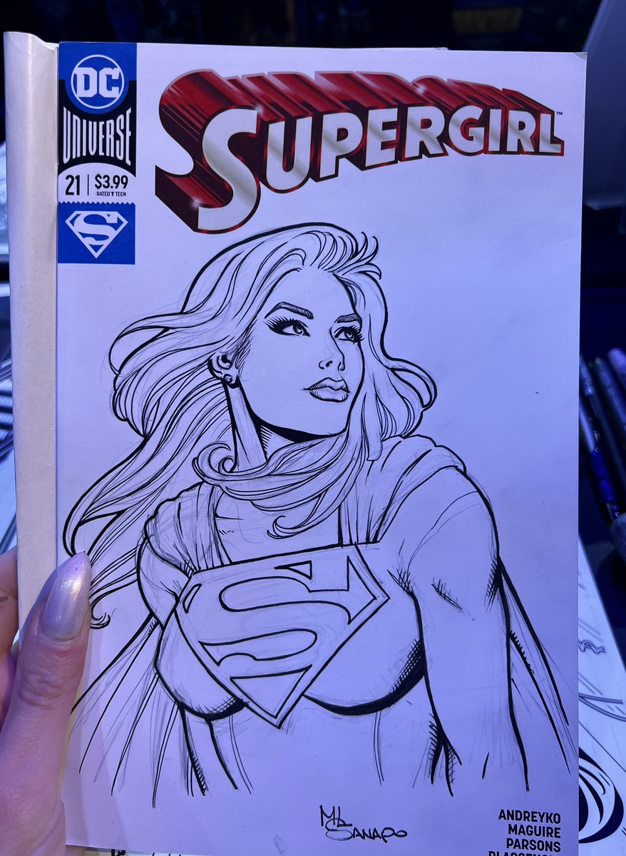 Supergirl! 💖

@DCOfficial @TheCWSupergirl #dccomics #supergirl #blankcover