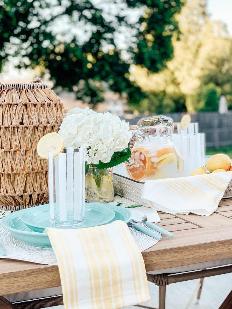 Simple and casual, al fresco dining is perfect for spring and summer. Transform your backyard into a lakeside escape and elevate your outdoor experience with these tips! 🌞🍽️ 👉lakehomes.site/4dsu4OT

#ontheblog #AlFrescoDining #outdooractivities #springtime #outdoorspace