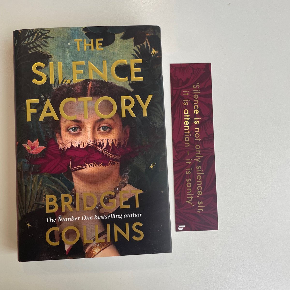 One week until @Br1dgetCollins' The Silence Factory hits bookshelves! And we've got some very exciting updates...🥳👇 First of all... these *stunning* gold foil bookmarks arrived. These are EXCLUSIVE to indie bookshops, so if you want one order here: harpercollins.co.uk/pages/the-sile…