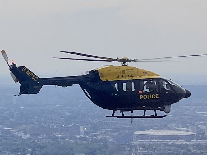 Assisted in the #Whetstone @MPSBarnet area yesterday searching for a suspect after a pursuit. Located by the aircraft. He was wanted on recall to prison & believed involved in a series of burglaries. Burglar ‘tool kit’ in car. One less burglar on the streets and back to prison👌