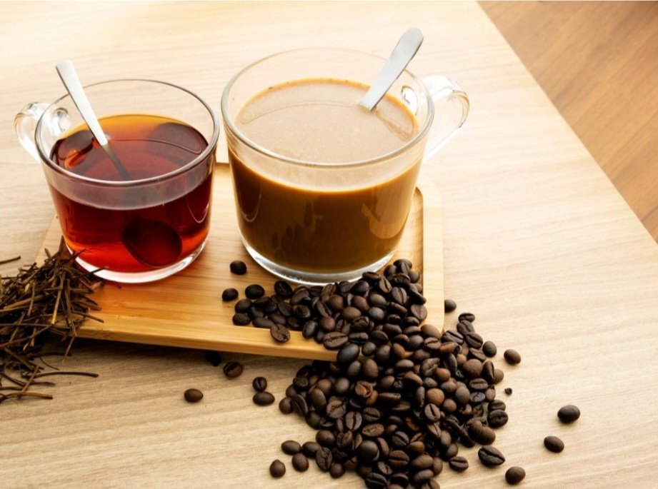 ServiceFastmail's tweet image. Polls: 
Which do you prefer: coffee or tea? ☕️ Cast your vote and let&apos;s settle this age-old debate!