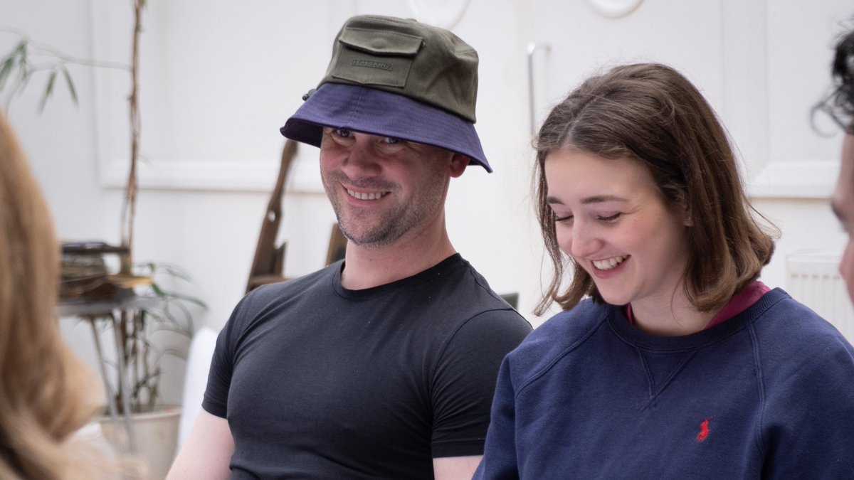 📸 Get a glimpse into the rehearsal room for ACCOLADE, opening in four weeks at Windsor before a national tour! Starring Ayden Callaghan and Honeysuckle Weeks, Emlyn Williams’ psychological thriller is directed by Sean Mathias. 🎟️ theatreroyalwindsor.co.uk/accolade-24/ 📅 31 May - 15 June