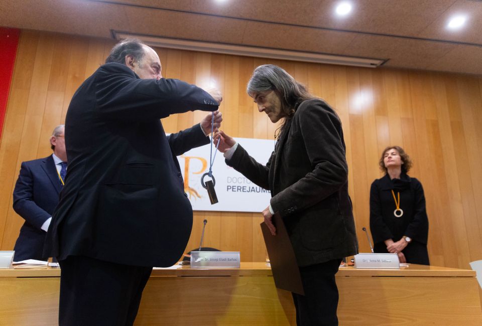 📢 La UVic-UCC investeix doctor ‘honoris causa’ Perejaume pel seu compromís amb la terra, la llengua i la cultura catalana 👉uvic.cat/noticies/la-uv…