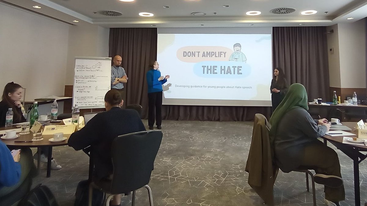 CONNEKT Project (@connekth2020) on Twitter photo Our researcher <a href="/aidatraidi/">Aida Traidi</a> participated in the @RANEurope #Young Platform event in Zagreb titled "Navigating the impact of war & international conflicts".
Based on #CONNEKT research, she offered recommendations to youth for preventing the spread of online hate and radicalisation. Our researcher <a href="/aidatraidi/">Aida Traidi</a> participated in the @RANEurope #Young Platform event in Zagreb titled "Navigating the impact of war & international conflicts".
Based on #CONNEKT research, she offered recommendations to youth for preventing the spread of online hate and radicalisation.