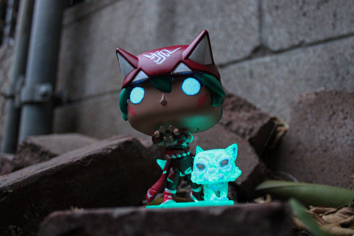 Today's spotlight custom is glow Kiriko
#funkofunatic #FunkoPOP #Funko #videogaming #Overwatch2 #OverwatchFanart @OriginalFunko  #FunkoPOP #funkophoto #Funkocustom