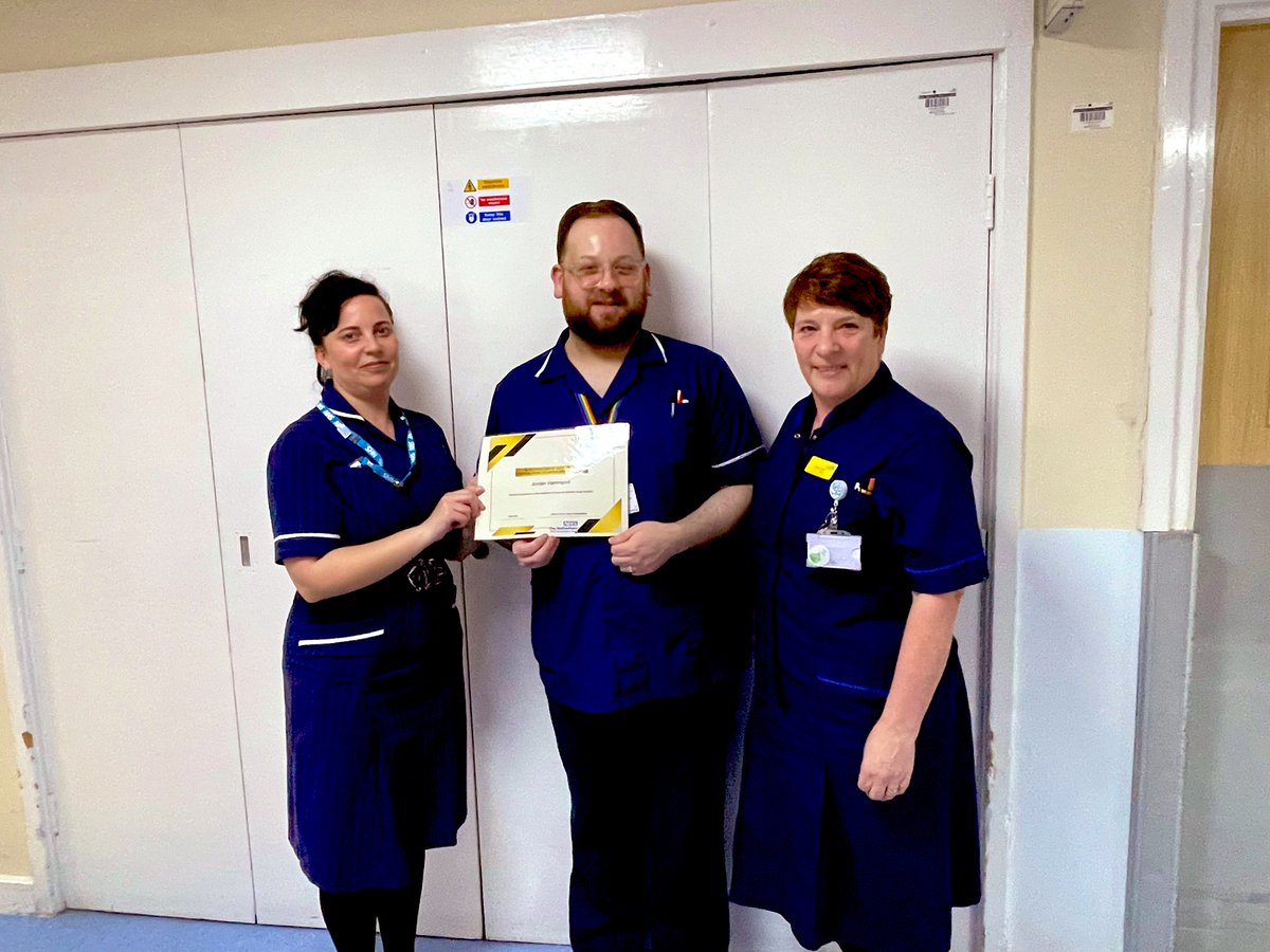 ⭐️Safeguarding Excellence Award ⭐️
Great to present  Jordan on Short Stay Unit with his award today. He managed a time sensitive and complex safeguarding issue really well! #Proud #Safeguarding 
<a href="/MedicineTRFT/">Division of Medicine, TRFT</a> 
<a href="/Gemmacross13/">Gemma cross</a> <a href="/Jennybentonamu/">Jennifer Benton</a> 
<a href="/lauradee1985/">laura dee sanderson</a>