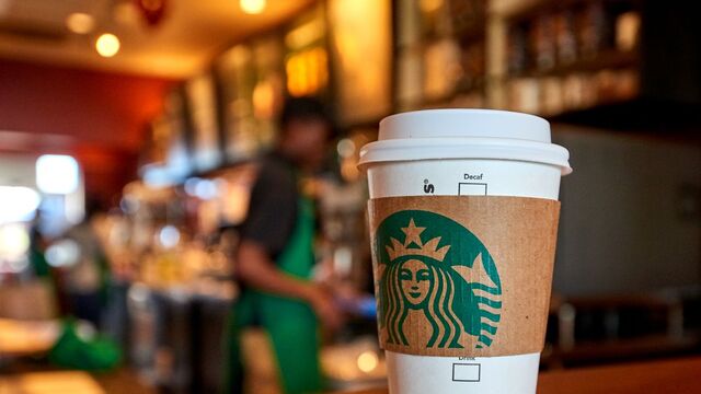 Starbucks'ın değeri 35 milyar dolar çakıldı (!)