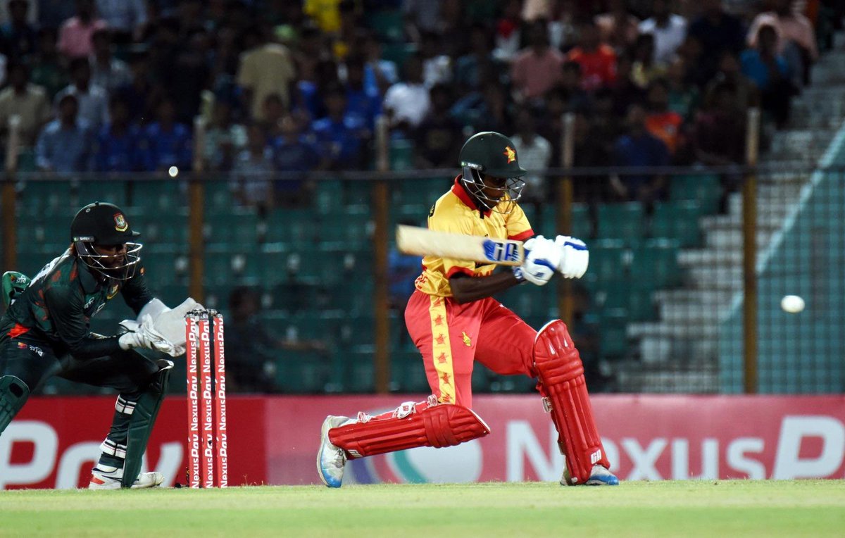 Zimbabwe managed to fight back putting up a decent total of 124 in 20 overs after having lost 7 wickets with just 38 runs on the board. A brilliant knock from Clive Madande 43 and Wellington Masakadza 34 helped to set this score. Bangladesh needs 125 from 120 balls to win