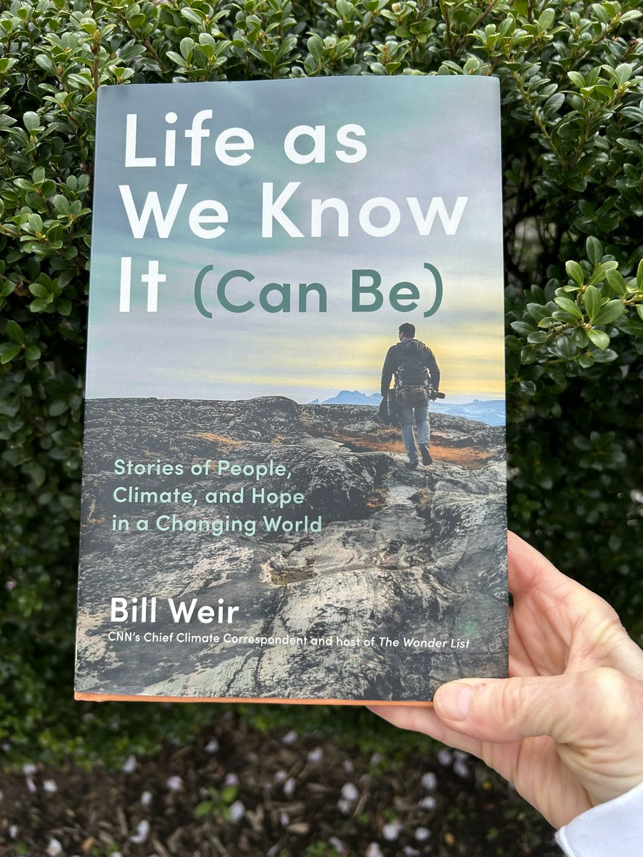 I met @BillWeirCNN back when he was at @ABC with @BobWoodruff & have always admired his reporting.  He has turned his lens on the planet for a number of years & this book is a read for all, offering some real world solutions & perspective with beautiful storytelling. #fridayreads