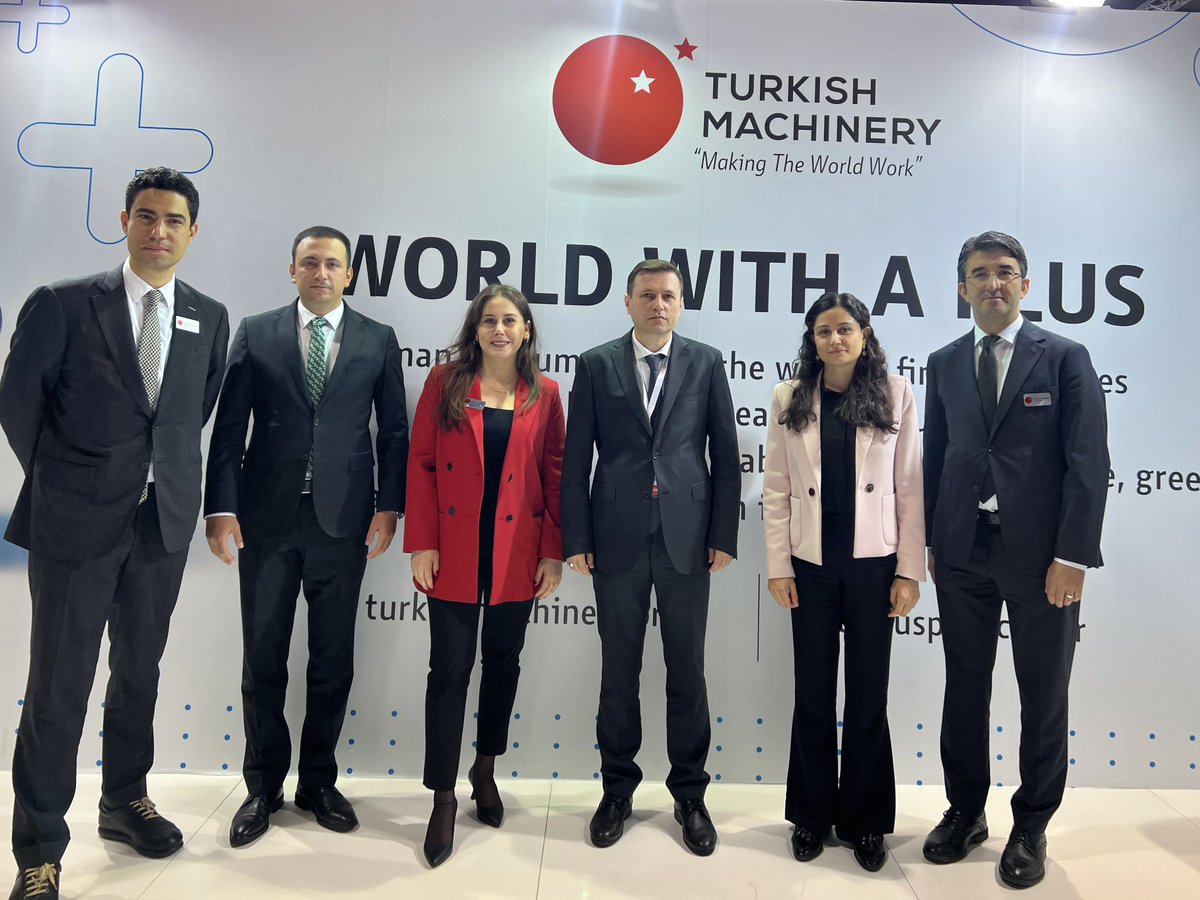 24-27 Nisan tarihleri arasında Fransa’nın Paris şehrinde düzenlenen INTERMAT Fuarında, T.C. Paris Büyükelçiliği Ticaret Başmüşaviri Sn. Murat GÖREN ve Ticaret Müşaviri Sn. Gonca KÖKSAL ENSARİ ile sektörümüze dair görüşme gerçekleştirdik. 
#intermat  #imder