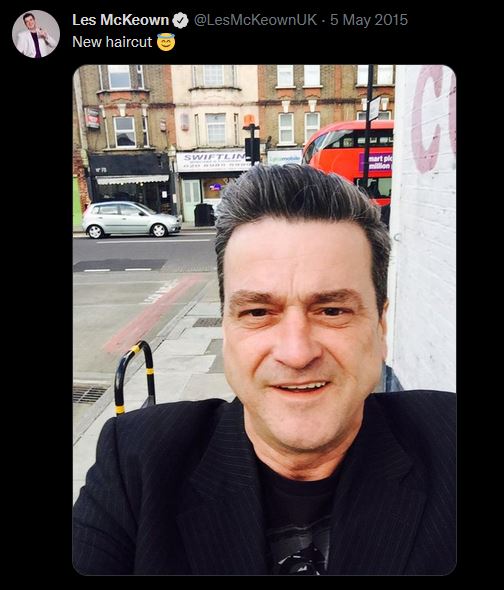 On this date in 2015, Les Tweeted this photo of his new haircut 😇✂️#LeslieMcKeown #LesMcKeownUK #BayCityRollers