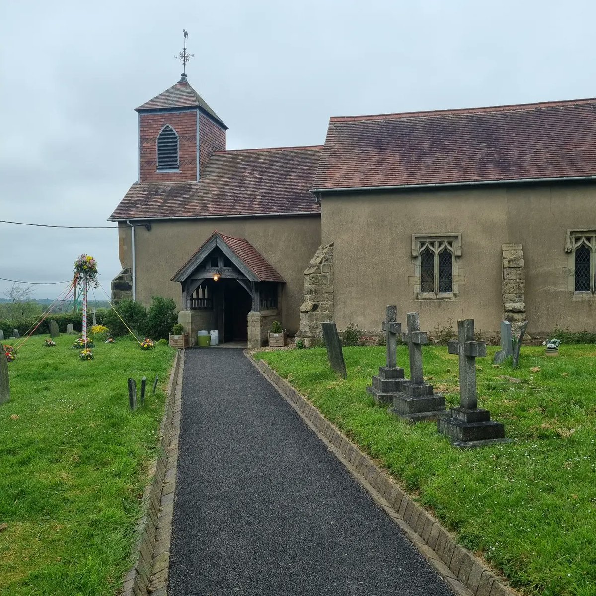 St James Church in Dadlington, the nearest to Bosworth Battlefield and where some of the dead were buried in the churchyard. In fact, the battle was known as Dadlington Field before it received it's more famous and current name.