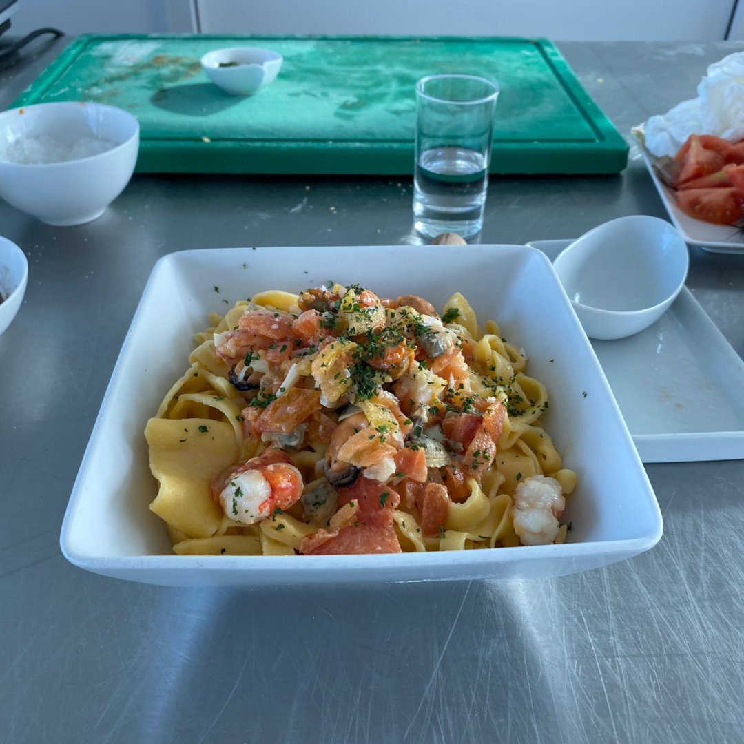 Whilst out in Venice, I had the wonderful experience of teaching a marvellous group how to make seafood pasta! Freshly made pasta, and the most delicious fresh seafood. #SeafoodPasta #FreshPasta #ItalianCuisine #PastaLovers #SeafoodCooking #Foodie #Venice #RosemaryShrager