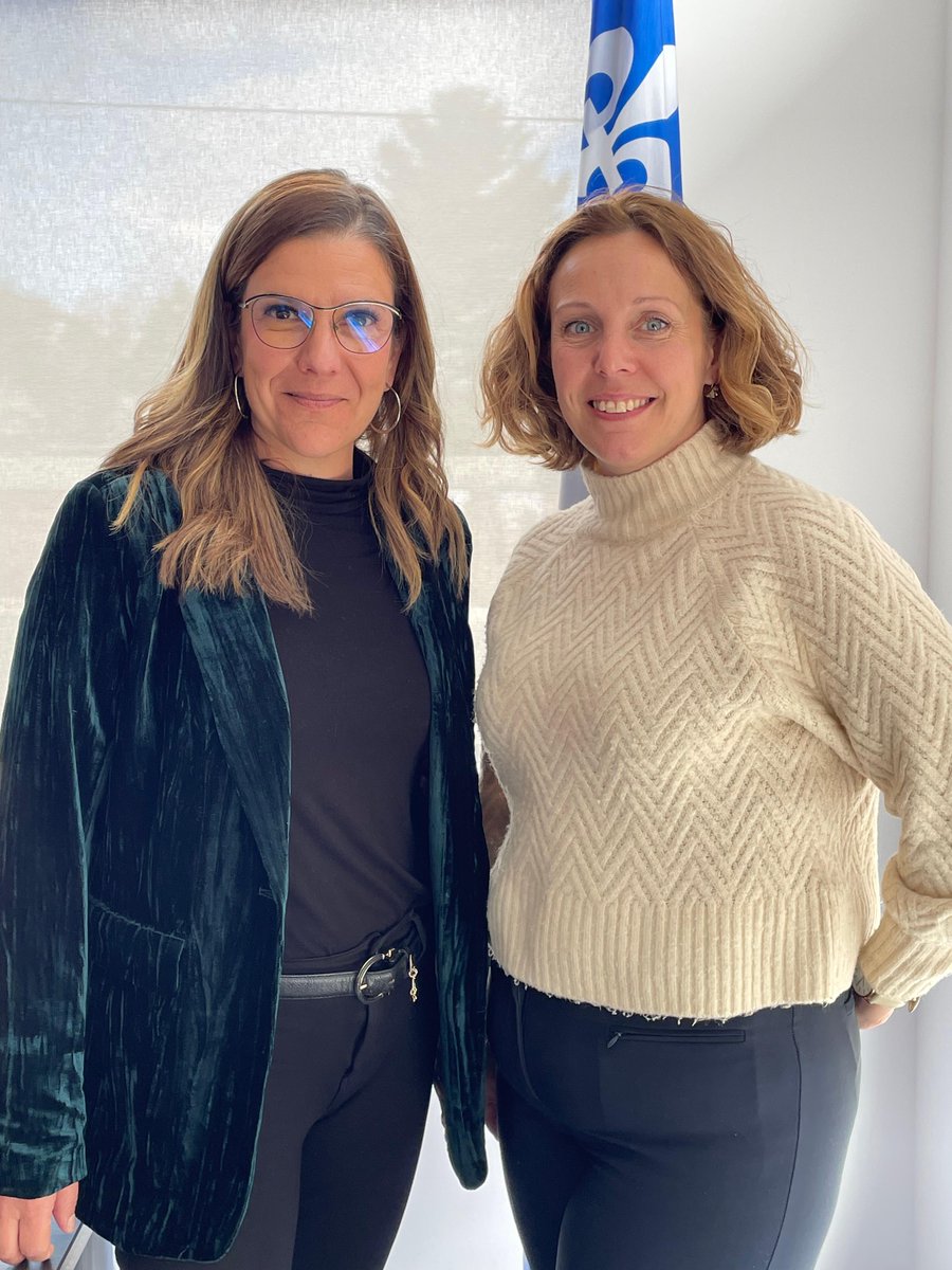 J’ai récemment fait connaissance avec Marie-Ève Beaumier, nouvelle directrice des communications et des relations avec les citoyens de la Ville de Saint-Sauveur.

Je la remercie pour ces échanges et lui souhaite bonnes chances dans ses nouvelles fonctions.