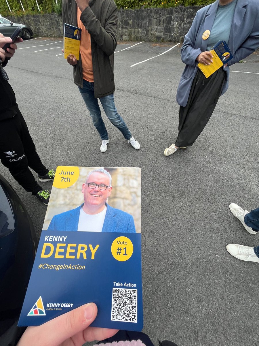 Another busy week speaking to lots of people in Knocknacarra and Salthill 😁 

A lot of issues were raised and we really appreciate what people have been telling us.

Stay tuned for our weekly blog released on Monday evening!

#ChangeInAction #Team4Change #VoteDeery #TakeAction