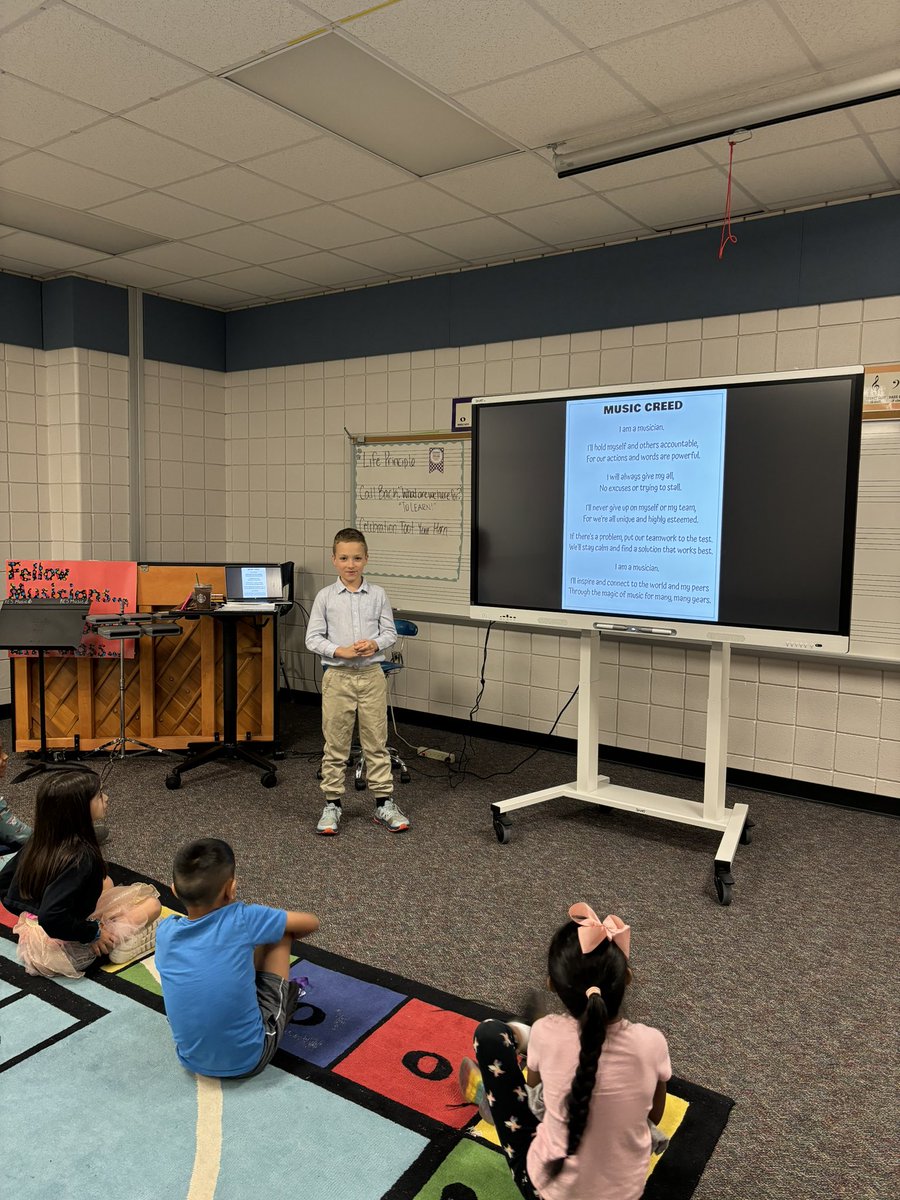 Mr. Koehl is serving as Music teacher today! Leading classes in our Music Creed and playing piano this morning 🎼🎶 @RESPTO_TISD @TISDRES @FineArtsTomball #musicteacherfortheday