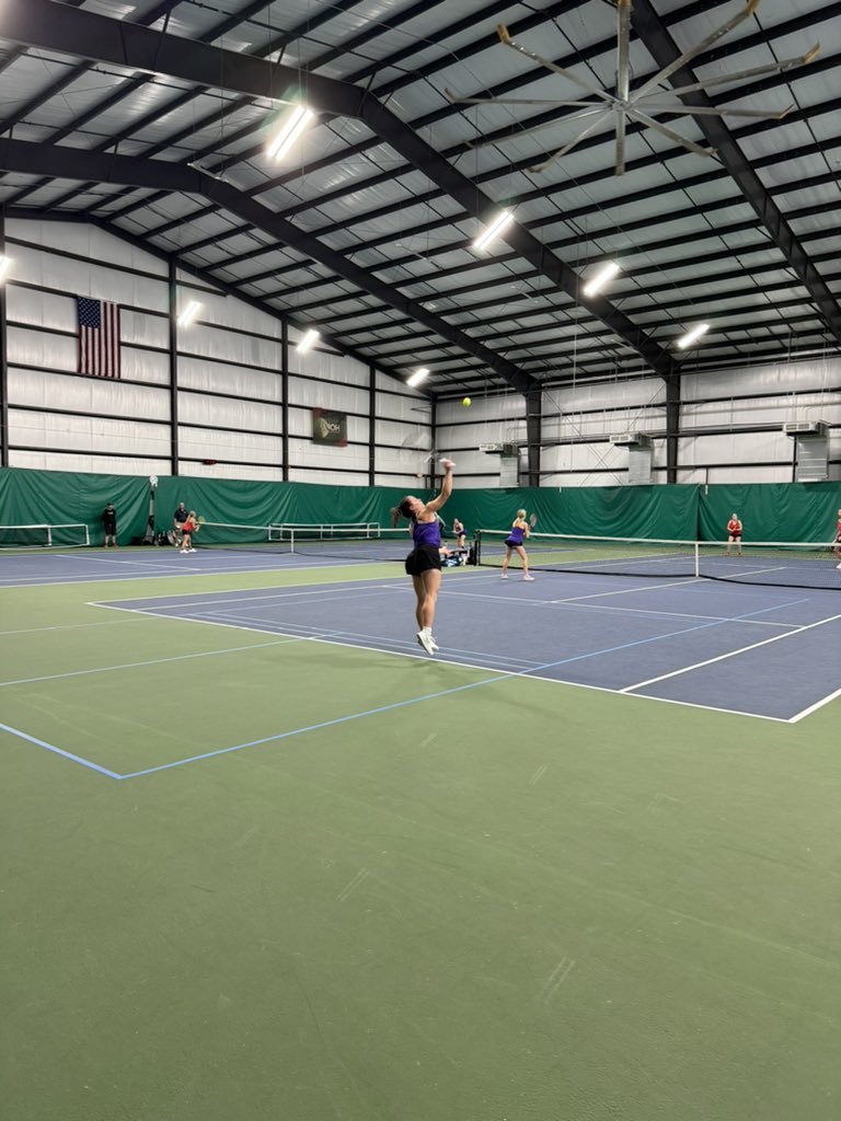 Rain drove us indoors but the show must go on! #d3tennis