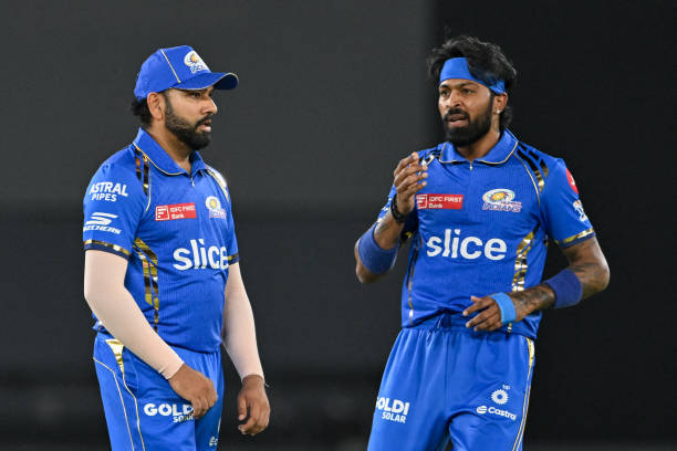 📍Rohit Sharma Poor Forms Makes Him Sit Out Of Mumbai Indians First Playing XI📍

Mumbai Indians Today Off To A Flying Start, Don't Think Anyone Missing Former Captain.