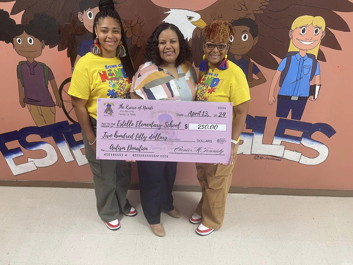 Estelle Elementary received a generous donation from @KreweofNandi in support of the school's autism program. Thank you @KreweofNandi for supporting JP Schools! 💙 #JPSchools #CommunityPartner #publicschool #education #ChooseJPSchools #SupportJPSchools #Autism #AutismAwareness