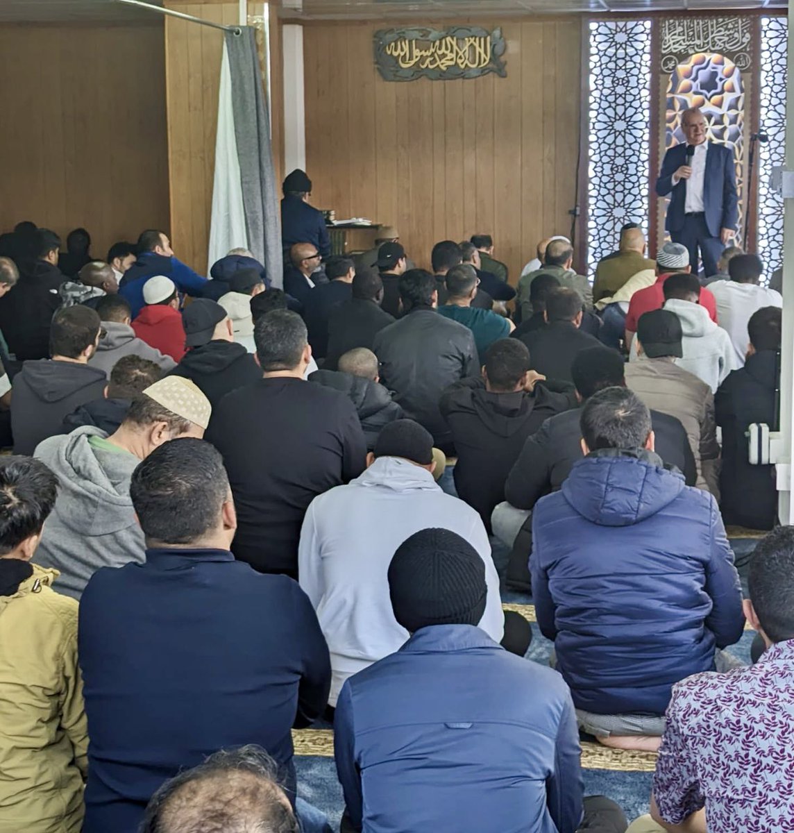 Fantastic visit to the new Perth Mosque and was thrilled to say a few words to the new extended congregation. I have supported the Perth Islamic Society through all its efforts to secure new premises and delighted progress has been made.