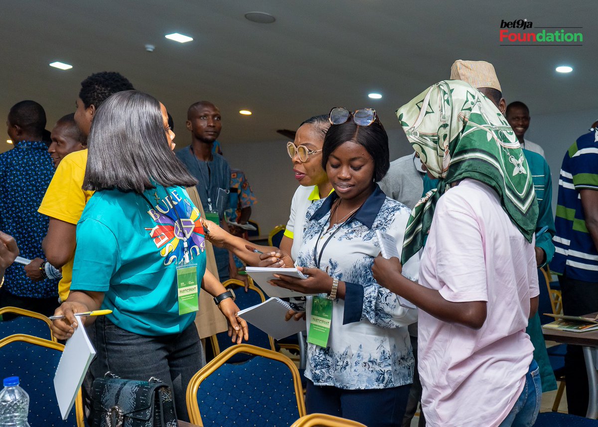 🤝Team bonding and networking were the hallmark of our Graduate Employability And Entrepreneurial Summit, GEES 2024 in Lagos, Nigeria. 

#Bet9jaFDNGees #BettingOnYou #TransformingLives