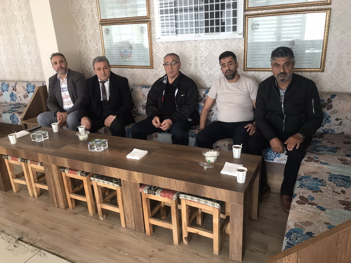 Kıymetli dostum Recep Bey’in merhum babasının taziyesine katıldık Allah rahmet eylesin inşallah kederli ailesine sabırlar diliyorum