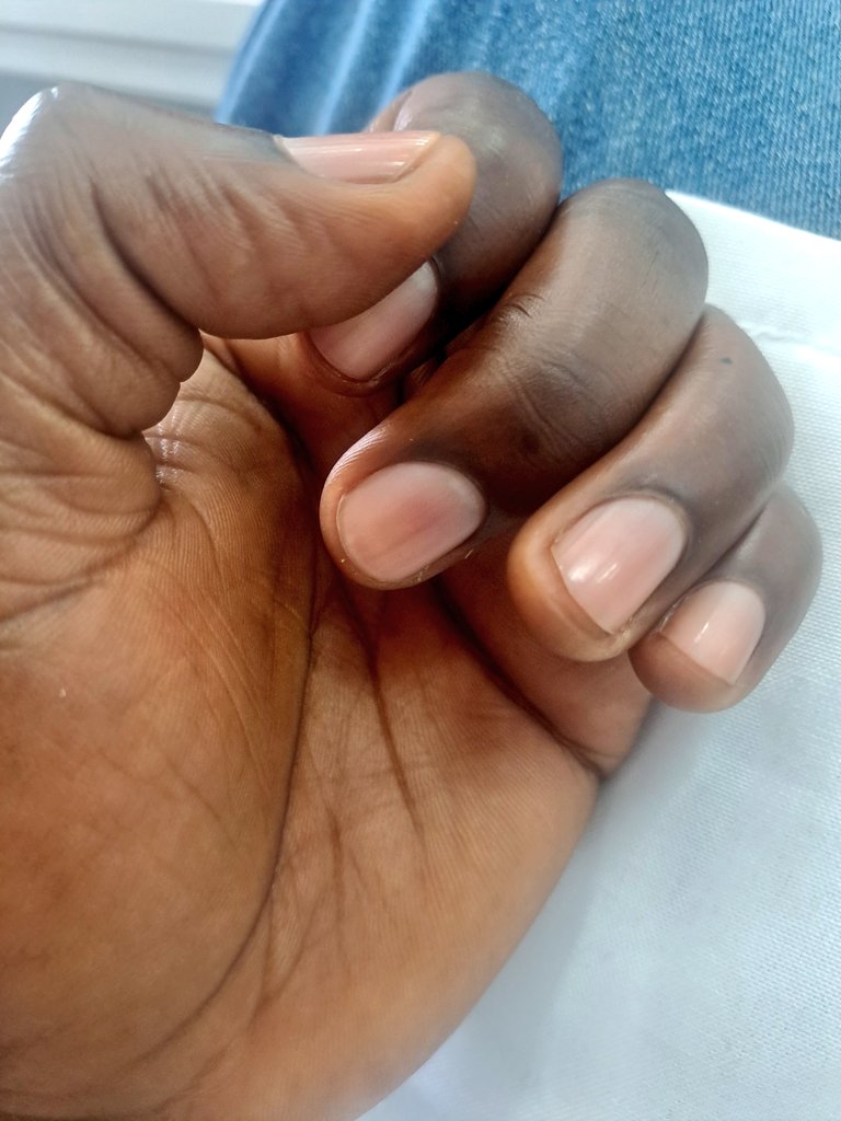 Luos Lets Show Them Our Cleanliness. Cut Nails .