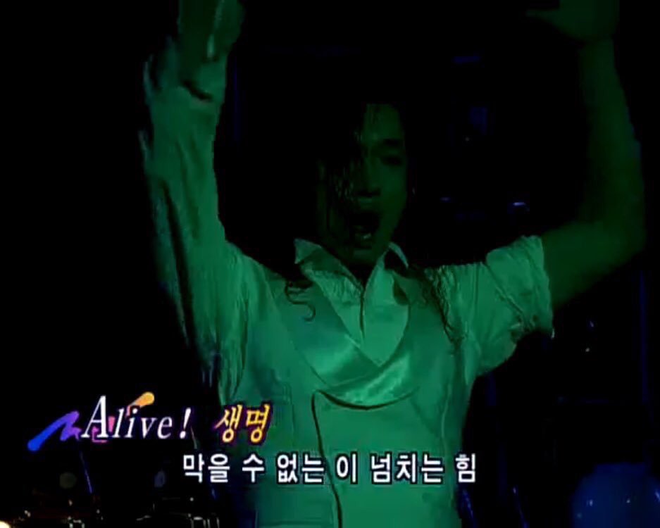 PLAYAPP_PIC's tweet image. 여전히 포스터 구하기 힘들구나, 
#살아있어_이렇게_너의_플앱_뒤에
#숨어봐도_소용없어_멀리_못_가
#과질_포스터가_날_잡아줄_테니까
#살아나_살아나_이렇게
#막을_수_없는_이_넘치는_힘
#아_이거_아니고
#넥스트_투_지킬