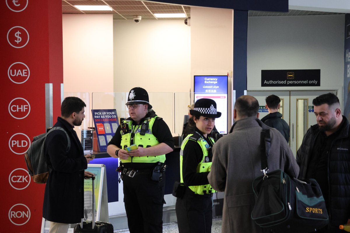 Our specialist #ProjectServator officers have been busy deploying to different locations across the Airport this week, engaging with the public and our partners. Remember to report anything that doesn’t feel right #TogetherWeveGotItCovered