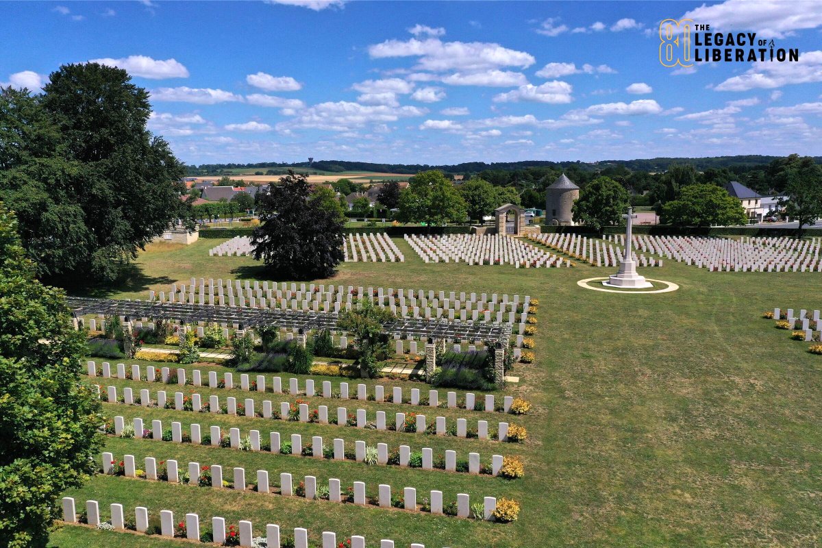 At sixteen minutes past midnight on 6 June 1944, Allied soldiers set foot on French soil near the village of Ranville.

80 years later, we're sharing the story of D-Day and the Legacy of Liberation:
ow.ly/TmtF50RvKMS

📷 Ranville War Cemetery

#LegacyofLiberation #DDay80