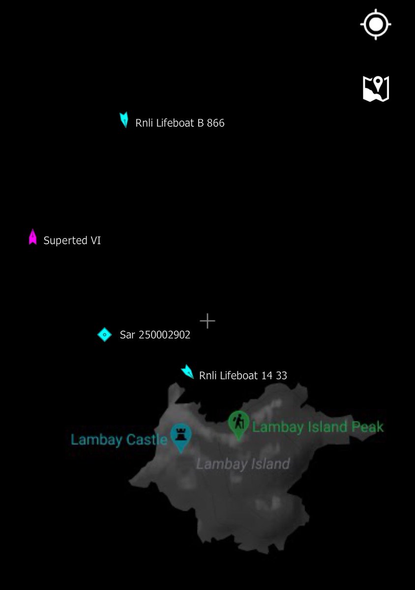 RESCUE 116 is currently dealing with a boat stuck on the rocks at Lambay Island. The casualties have got onto the rocks and they will now be winched onto the helicopter. They are okay and thankfully wont need medical assistance! #Aviation #avgeek #rescue #Dublin #Dublinairport