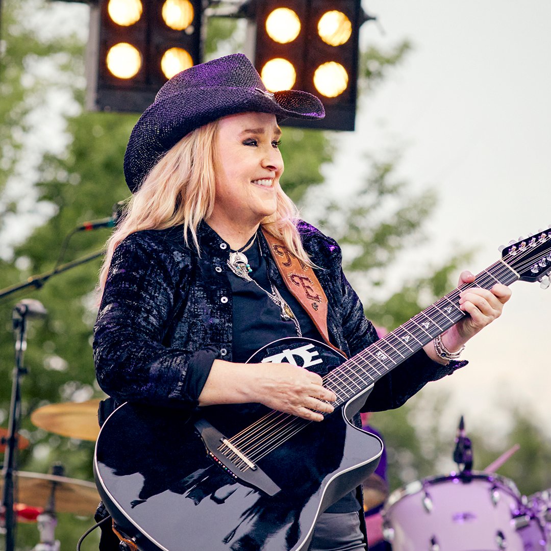 Centered in connection with incarcerated women, Melissa Etheridge: I'm Not Broken follows Etheridge as she tries to interrupt the addiction cycle. The docuseries premieres 6/14 at @BeaconTheatre and will be followed by a performance. tribecafilm.com/films/melissa-…