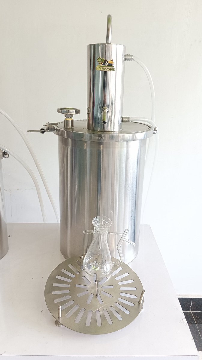 HM Herbals mini distillation unit.