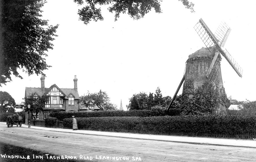 For #NationalWindmillDay, we have a postcard showing the windmill formerly located on Tachbrook Road, Leamington Spa, after which the Windmill Inn (in the rear of the photo) is named. The structure was later demolished in 1968. 📸 WCRO, PH0352/111/119 #ExploreYourArchive