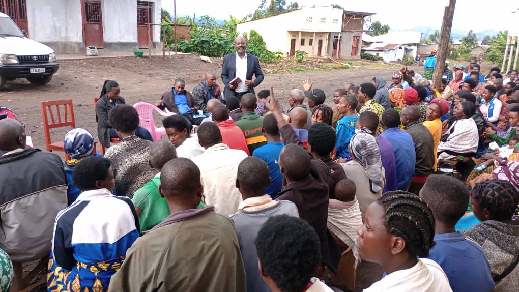 #NARPartnerships Earlier this week @ArdhoRwanda, under our support to CSOs/CBOs in strengthening policy development processes in Rwanda, held a community dialogue in Kimonyi Sector, where they tackled family peacebuilding, conflict prevention, and Alternative Dispute Resolution.