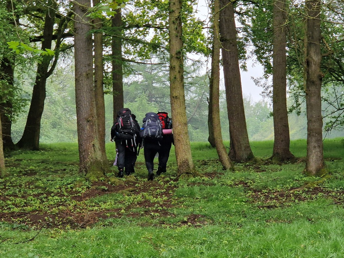 DAOSdofe's tweet image. DAOS Bronze.
After a stormy night the students set off on the second day of their expedition. Despite the odd detour all students did brilliantly to complete their Bronze practice expedition.
Looking forward to seeing you all for your assessed expeditions. We&apos;ll done!