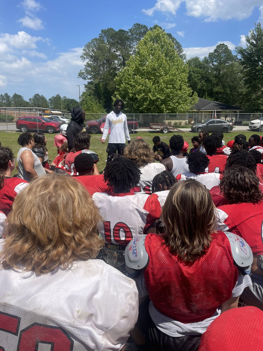 Thanks to Mason Carter for talking to our team yesterday about his time at @VandyFootball this spring
