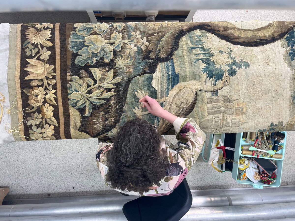 Landi_company's tweet image. Birds eye view of Melinda working on this #Aubusson tapestry. Take a gander at the goose!🪿🪿🪿 #conservation #textileconservation
